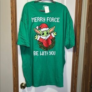 Star Wars Green Holiday Short Sleeve Tee